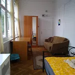 In Prague-big+comfy منزل للإقامة