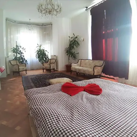 In Prague-big+comfy Habitación en casa particular *