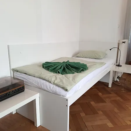 In Prague-big+comfy Habitación en casa particular *