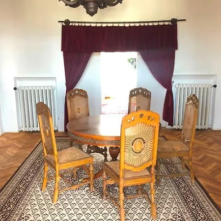 In Prague-big+comfy Habitación en casa particular
