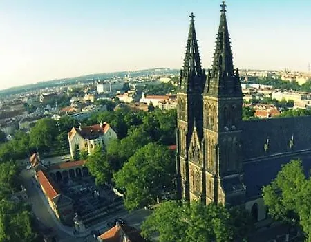 In Prague-big+comfy Проживание в семье